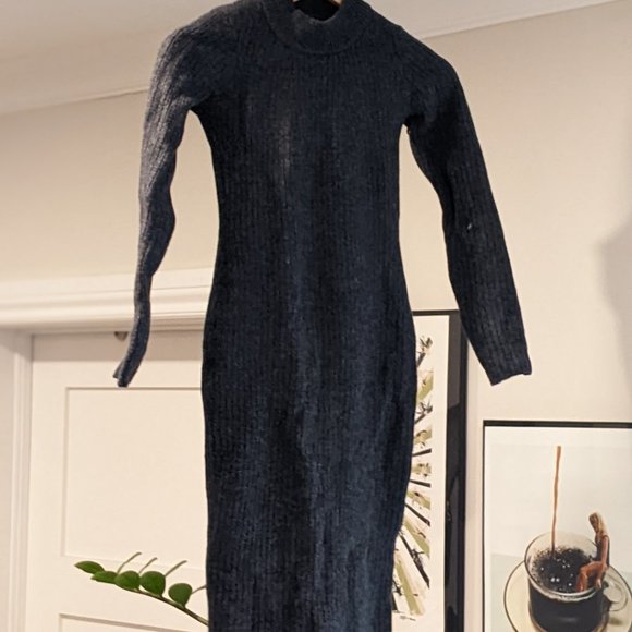 The Leighton Sweater Dress in Dark Grey Heather (XS) - Picture 2 of 3